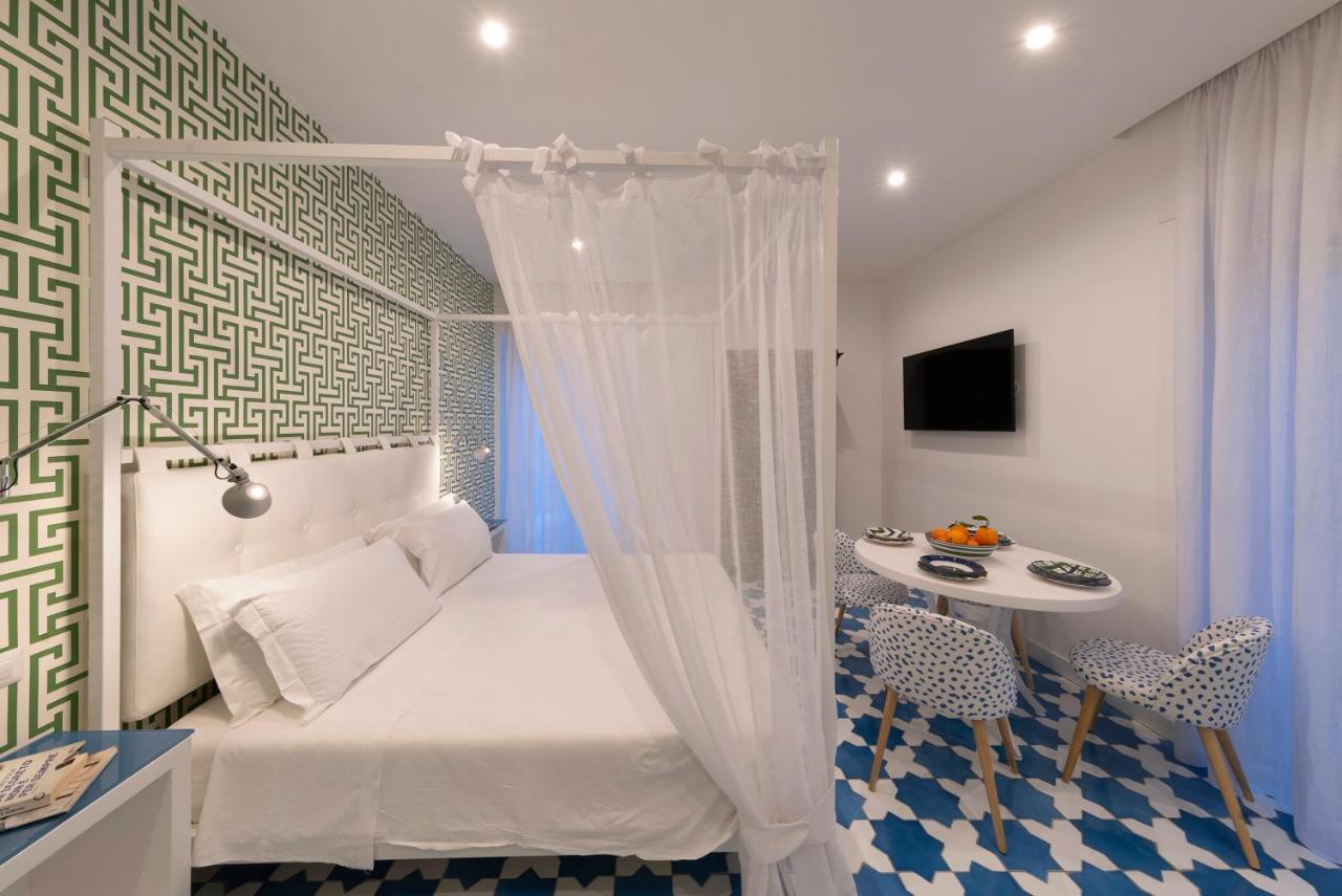 Luxury&Romantic Apartment With Balcony In Sorrento Ngoại thất bức ảnh
