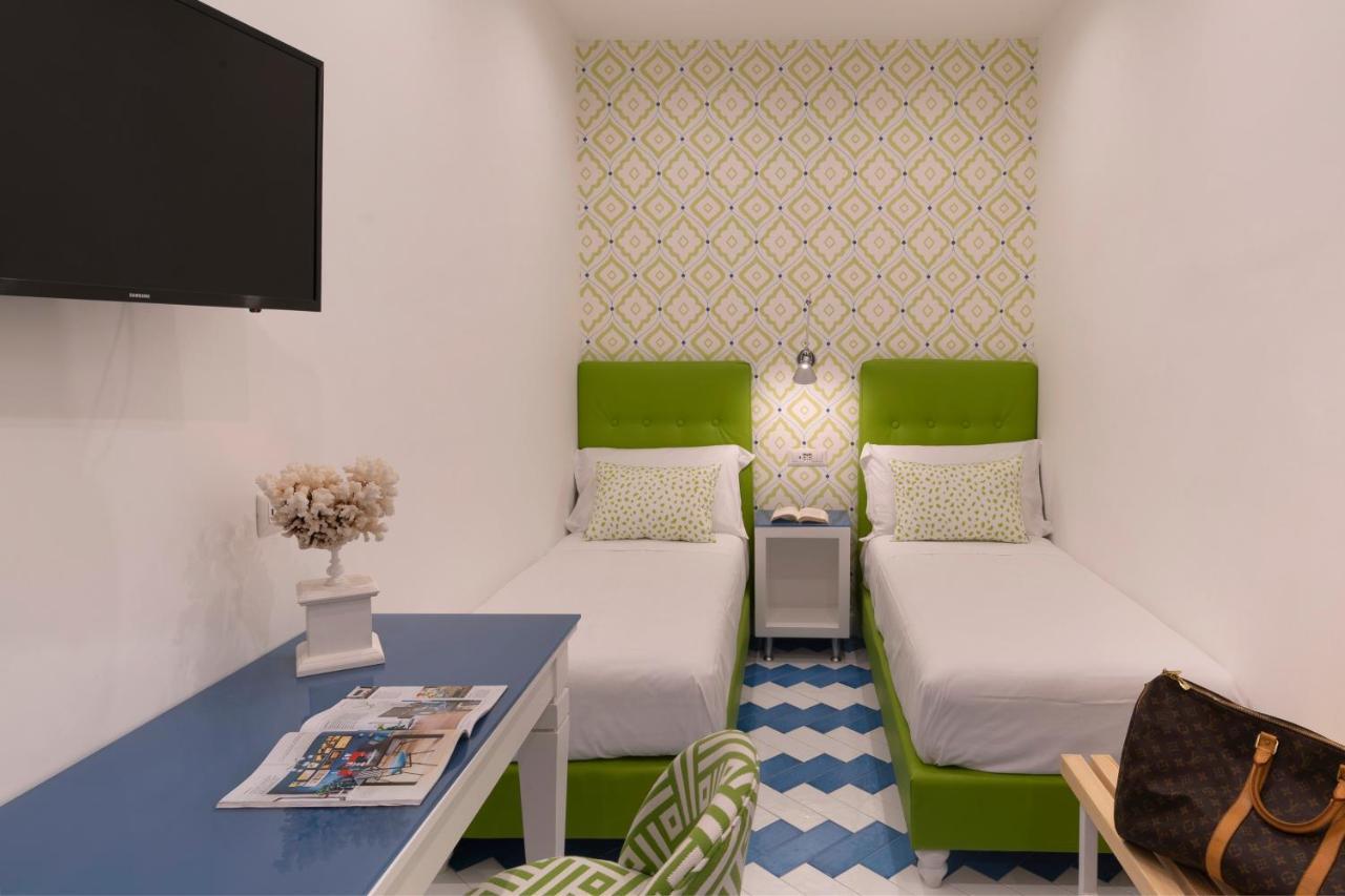 Luxury&Romantic Apartment With Balcony In Sorrento Ngoại thất bức ảnh