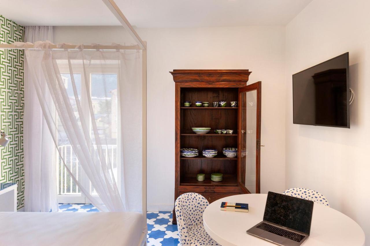 Luxury&Romantic Apartment With Balcony In Sorrento Ngoại thất bức ảnh